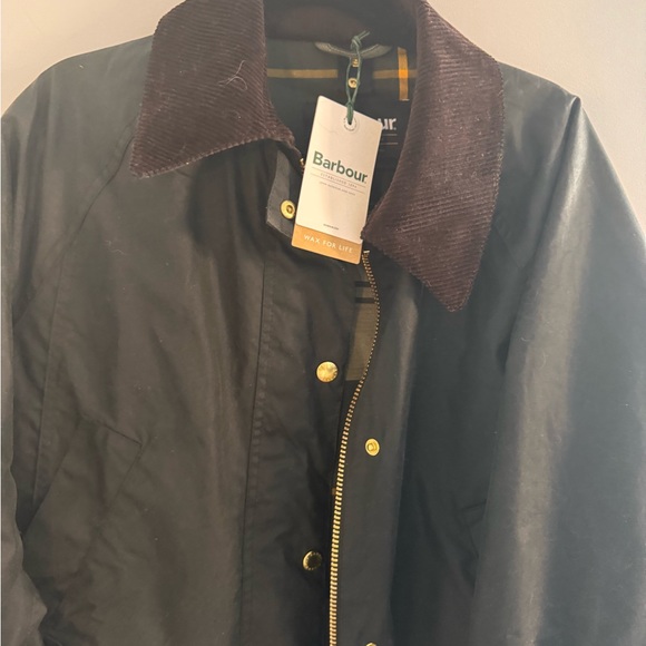 Barbour Long Beadnell (Olive) - Picture 2 of 5